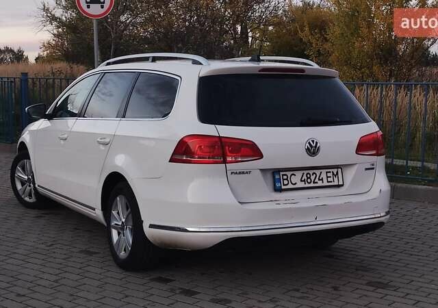 Фольксваген Пассат 2012 у Дрогобичі на Automoto.ua Білий Фольксваген Пассат, об'ємом двигуна 1.4 л та пробігом 256 тис. км за 6750 $, фото 46 на Automoto.ua