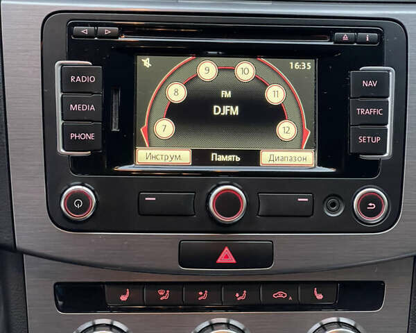 Білий Фольксваген Пассат, об'ємом двигуна 2 л та пробігом 317 тис. км за 9299 $, фото 7 на Automoto.ua