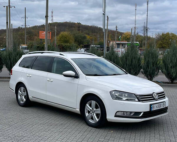 Белый Фольксваген Пассат, объемом двигателя 1.97 л и пробегом 250 тыс. км за 9500 $, фото 1 на Automoto.ua
