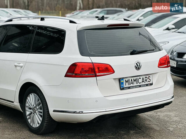 Білий Фольксваген Пассат, об'ємом двигуна 1.8 л та пробігом 259 тис. км за 8900 $, фото 4 на Automoto.ua