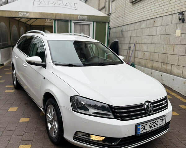 Белый Фольксваген Пассат, объемом двигателя 1.4 л и пробегом 260 тыс. км за 7800 $, фото 1 на Automoto.ua