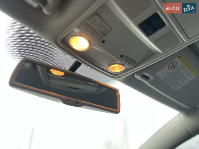 Белый Фольксваген Пассат, объемом двигателя 1.97 л и пробегом 317 тыс. км за 9600 $, фото 13 на Automoto.ua