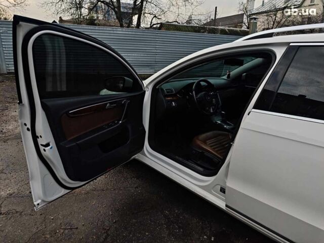 Белый Фольксваген Пассат, объемом двигателя 1.8 л и пробегом 259 тыс. км за 11290 $, фото 19 на Automoto.ua