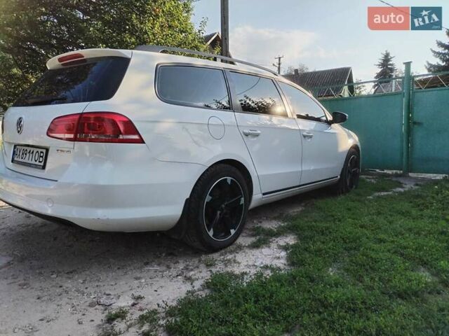 Белый Фольксваген Пассат, объемом двигателя 1.6 л и пробегом 218 тыс. км за 11500 $, фото 3 на Automoto.ua