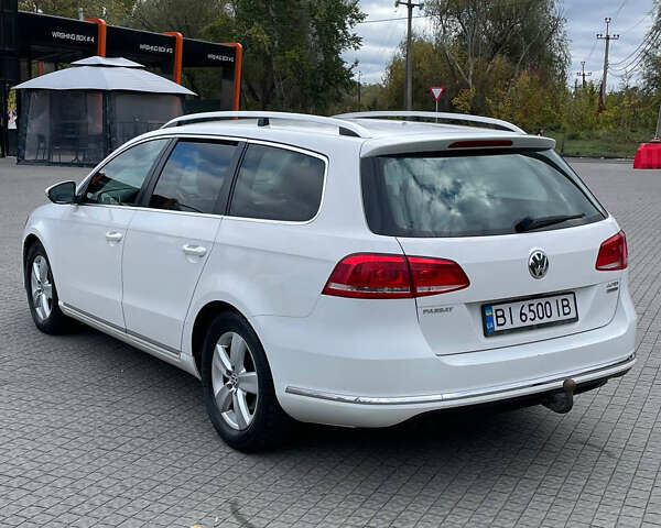 Белый Фольксваген Пассат, объемом двигателя 1.97 л и пробегом 250 тыс. км за 9500 $, фото 4 на Automoto.ua