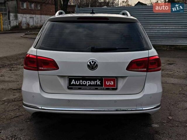 Білий Фольксваген Пассат, об'ємом двигуна 1.8 л та пробігом 259 тис. км за 10690 $, фото 9 на Automoto.ua