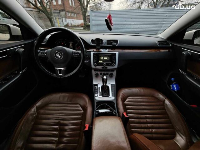 Белый Фольксваген Пассат, объемом двигателя 1.8 л и пробегом 259 тыс. км за 11290 $, фото 15 на Automoto.ua