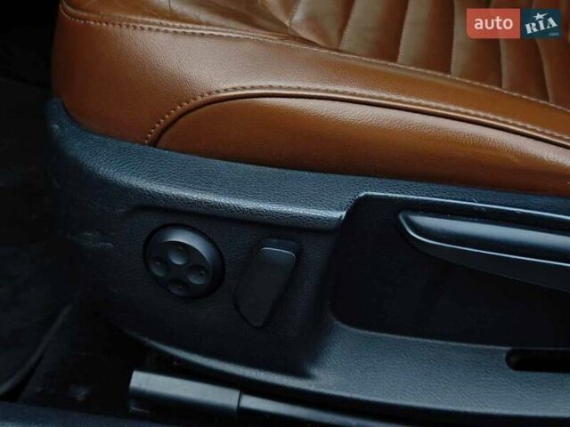 Білий Фольксваген Пассат, об'ємом двигуна 1.8 л та пробігом 259 тис. км за 10690 $, фото 23 на Automoto.ua