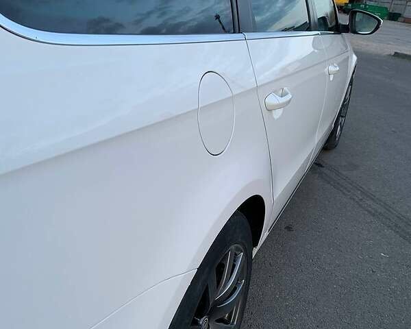 Белый Фольксваген Пассат, объемом двигателя 1.4 л и пробегом 141 тыс. км за 12000 $, фото 8 на Automoto.ua