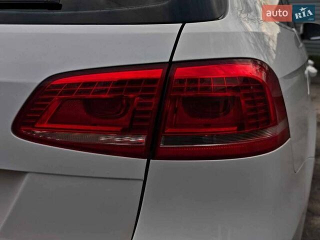 Білий Фольксваген Пассат, об'ємом двигуна 1.8 л та пробігом 259 тис. км за 10690 $, фото 12 на Automoto.ua