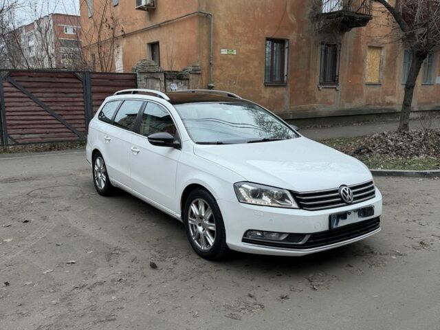 Белый Фольксваген Пассат, объемом двигателя 2 л и пробегом 40 тыс. км за 5300 $, фото 1 на Automoto.ua