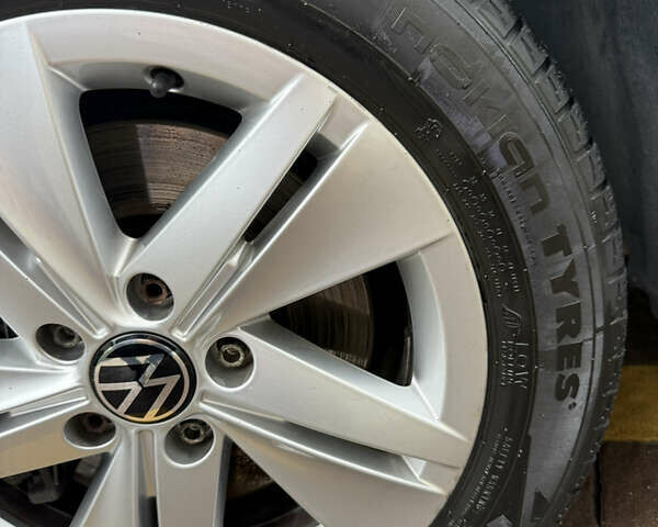 Белый Фольксваген Пассат, объемом двигателя 1.4 л и пробегом 260 тыс. км за 7800 $, фото 37 на Automoto.ua