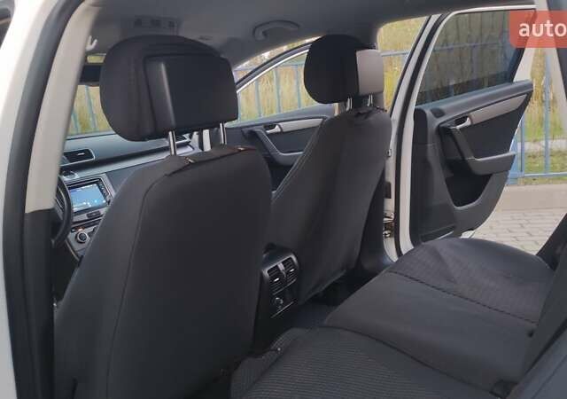 Фольксваген Пассат 2012 у Дрогобичі на Automoto.ua Білий Фольксваген Пассат, об'ємом двигуна 1.4 л та пробігом 256 тис. км за 6750 $, фото 38 на Automoto.ua