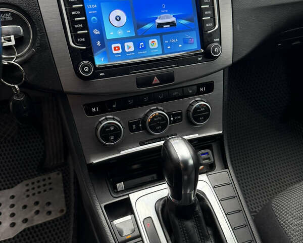 Белый Фольксваген Пассат, объемом двигателя 1.4 л и пробегом 260 тыс. км за 7800 $, фото 16 на Automoto.ua