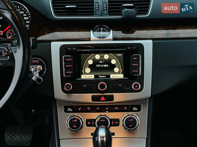 Білий Фольксваген Пассат, об'ємом двигуна 1.8 л та пробігом 259 тис. км за 8900 $, фото 28 на Automoto.ua