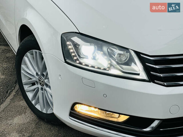 Білий Фольксваген Пассат, об'ємом двигуна 1.8 л та пробігом 259 тис. км за 8900 $, фото 2 на Automoto.ua