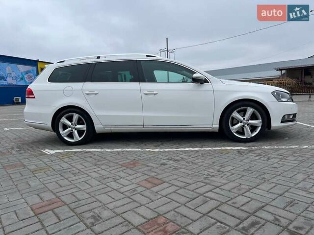 Белый Фольксваген Пассат, объемом двигателя 1.6 л и пробегом 302 тыс. км за 11500 $, фото 3 на Automoto.ua