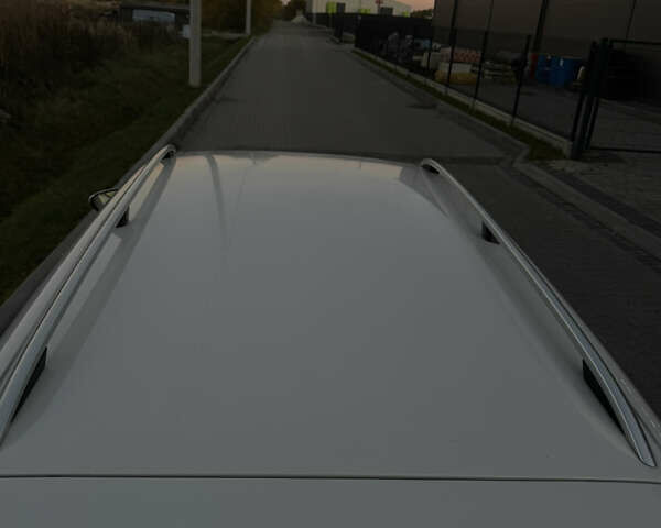 Белый Фольксваген Пассат, объемом двигателя 1.39 л и пробегом 257 тыс. км за 9300 $, фото 8 на Automoto.ua