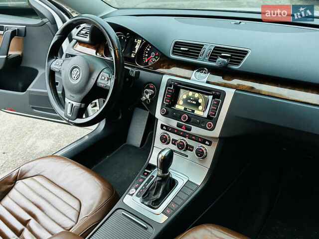 Білий Фольксваген Пассат, об'ємом двигуна 1.8 л та пробігом 259 тис. км за 8900 $, фото 35 на Automoto.ua