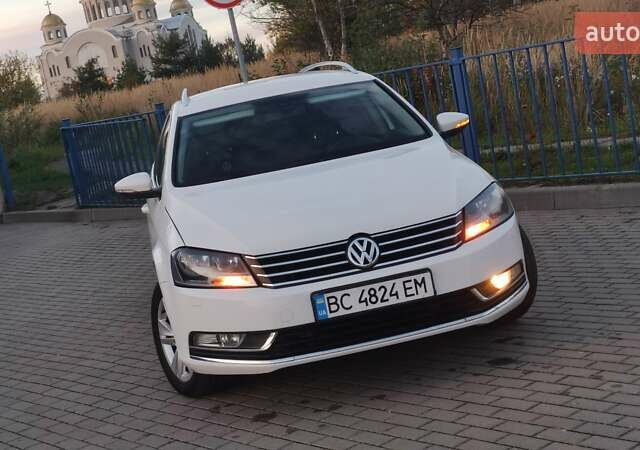Фольксваген Пассат 2012 у Дрогобичі на Automoto.ua Білий Фольксваген Пассат, об'ємом двигуна 1.4 л та пробігом 256 тис. км за 6750 $, фото 9 на Automoto.ua