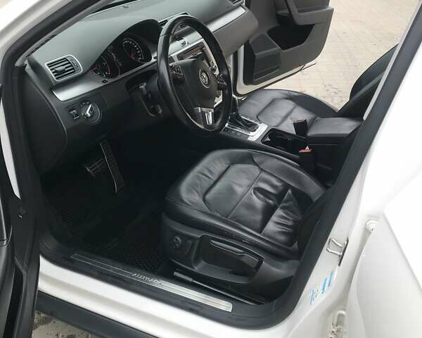 Белый Фольксваген Пассат, объемом двигателя 0 л и пробегом 280 тыс. км за 13100 $, фото 5 на Automoto.ua