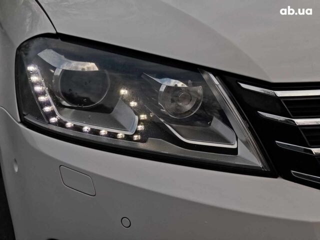 Белый Фольксваген Пассат, объемом двигателя 1.8 л и пробегом 259 тыс. км за 11290 $, фото 6 на Automoto.ua