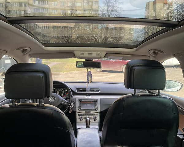 Белый Фольксваген Пассат, объемом двигателя 1.97 л и пробегом 265 тыс. км за 10900 $, фото 18 на Automoto.ua