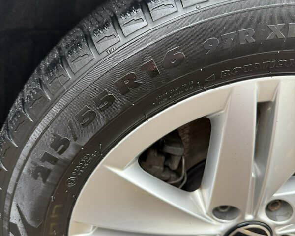 Белый Фольксваген Пассат, объемом двигателя 1.4 л и пробегом 260 тыс. км за 7800 $, фото 38 на Automoto.ua