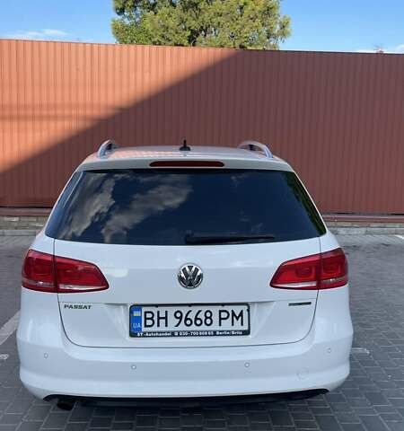 Белый Фольксваген Пассат, объемом двигателя 1.6 л и пробегом 215 тыс. км за 10000 $, фото 8 на Automoto.ua