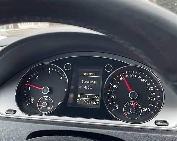 Білий Фольксваген Пассат, об'ємом двигуна 1.6 л та пробігом 330 тис. км за 10100 $, фото 3 на Automoto.ua