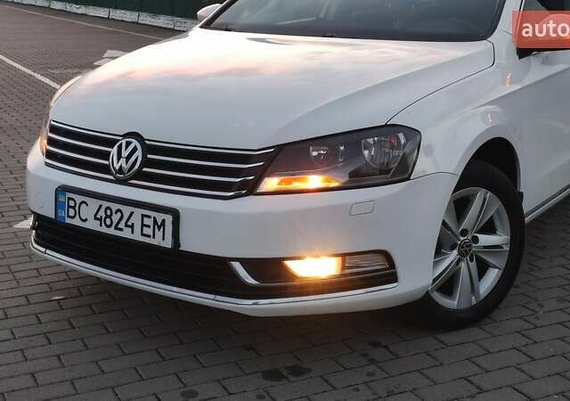 Фольксваген Пассат 2012 у Дрогобичі на Automoto.ua Білий Фольксваген Пассат, об'ємом двигуна 1.4 л та пробігом 256 тис. км за 6750 $, фото 13 на Automoto.ua