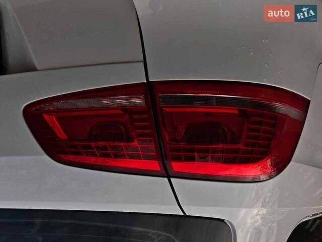 Білий Фольксваген Пассат, об'ємом двигуна 1.8 л та пробігом 259 тис. км за 10690 $, фото 11 на Automoto.ua