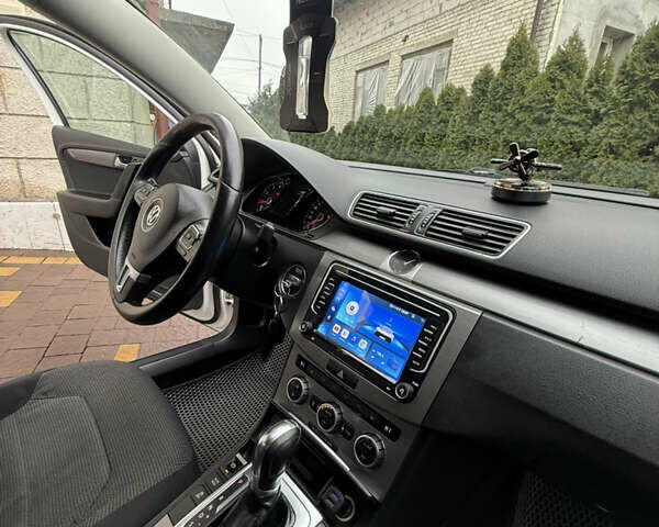 Белый Фольксваген Пассат, объемом двигателя 1.4 л и пробегом 260 тыс. км за 7800 $, фото 36 на Automoto.ua