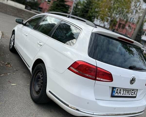 Білий Фольксваген Пассат, об'ємом двигуна 2 л та пробігом 465 тис. км за 9809 $, фото 3 на Automoto.ua
