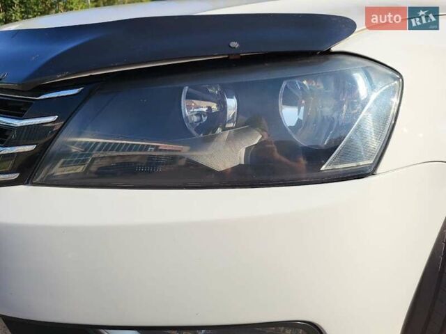 Белый Фольксваген Пассат, объемом двигателя 1.6 л и пробегом 308 тыс. км за 9500 $, фото 25 на Automoto.ua