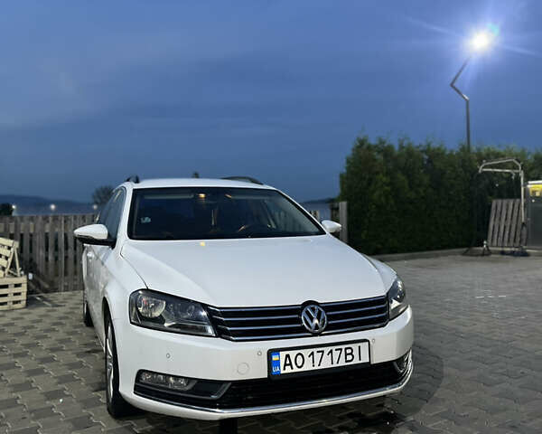 Білий Фольксваген Пассат, об'ємом двигуна 1.97 л та пробігом 338 тис. км за 9999 $, фото 1 на Automoto.ua