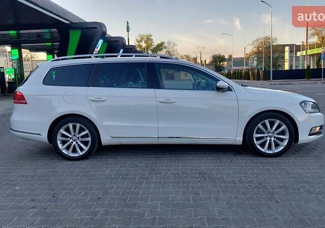 Белый Фольксваген Пассат, объемом двигателя 1.97 л и пробегом 219 тыс. км за 12555 $, фото 22 на Automoto.ua