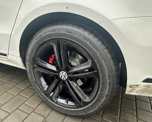 Белый Фольксваген Пассат, объемом двигателя 1.97 л и пробегом 290 тыс. км за 10500 $, фото 7 на Automoto.ua