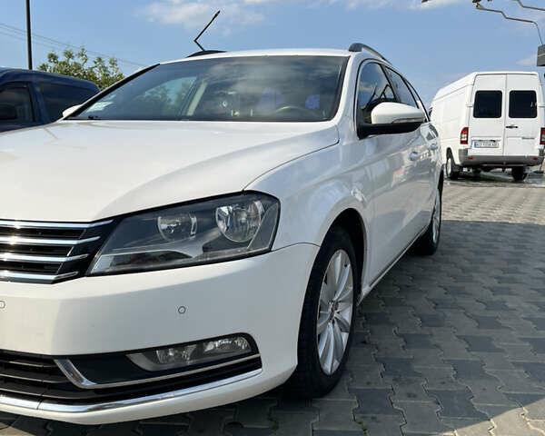Білий Фольксваген Пассат, об'ємом двигуна 1.97 л та пробігом 338 тис. км за 9999 $, фото 37 на Automoto.ua