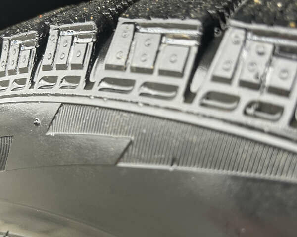 Белый Фольксваген Пассат, объемом двигателя 2 л и пробегом 238 тыс. км за 9500 $, фото 27 на Automoto.ua