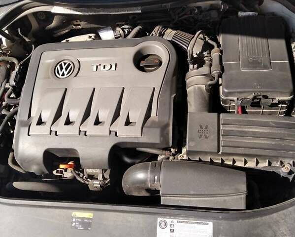 Білий Фольксваген Пассат, об'ємом двигуна 2 л та пробігом 260 тис. км за 12200 $, фото 5 на Automoto.ua