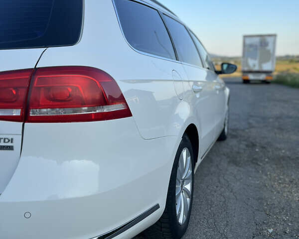 Білий Фольксваген Пассат, об'ємом двигуна 1.97 л та пробігом 338 тис. км за 9999 $, фото 61 на Automoto.ua