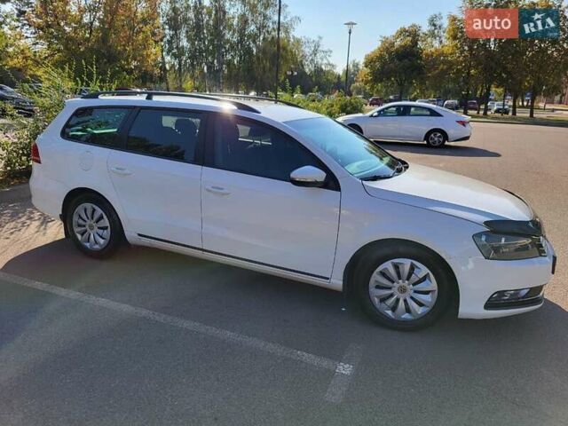 Белый Фольксваген Пассат, объемом двигателя 1.6 л и пробегом 308 тыс. км за 9500 $, фото 11 на Automoto.ua
