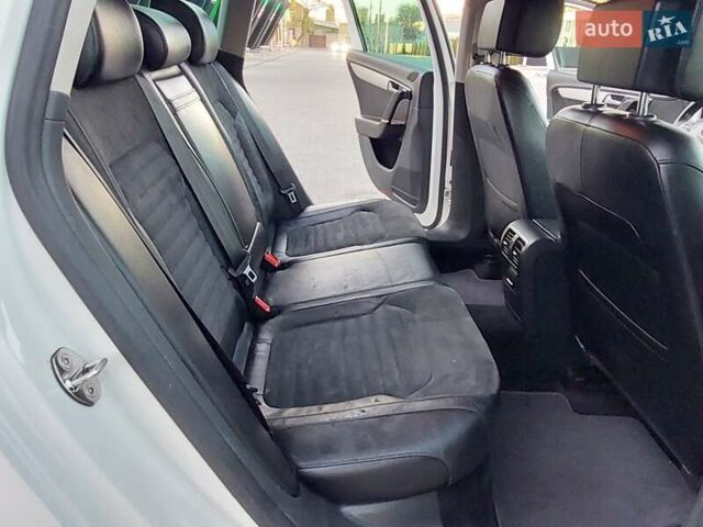 Белый Фольксваген Пассат, объемом двигателя 1.97 л и пробегом 219 тыс. км за 12555 $, фото 44 на Automoto.ua