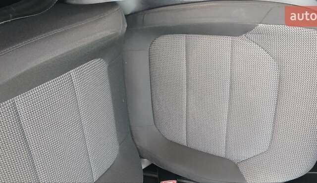 Білий Фольксваген Пассат, об'ємом двигуна 2 л та пробігом 95 тис. км за 12950 $, фото 20 на Automoto.ua