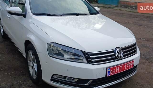 Білий Фольксваген Пассат, об'ємом двигуна 2 л та пробігом 95 тис. км за 12950 $, фото 11 на Automoto.ua