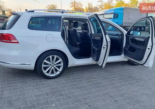 Белый Фольксваген Пассат, объемом двигателя 1.97 л и пробегом 219 тыс. км за 12555 $, фото 36 на Automoto.ua