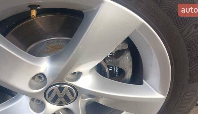 Білий Фольксваген Пассат, об'ємом двигуна 2 л та пробігом 95 тис. км за 13100 $, фото 8 на Automoto.ua