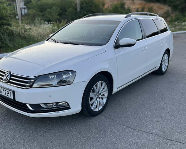 Білий Фольксваген Пассат, об'ємом двигуна 1.97 л та пробігом 338 тис. км за 9999 $, фото 63 на Automoto.ua