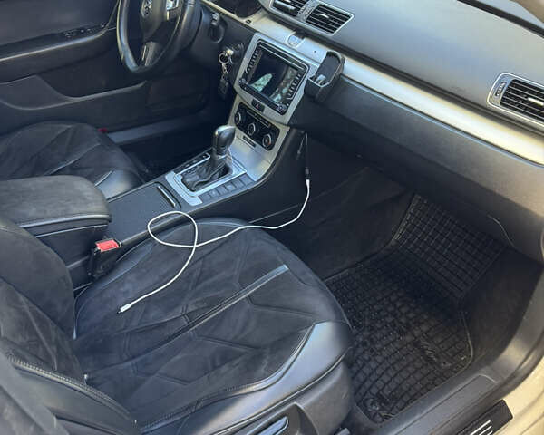 Белый Фольксваген Пассат, объемом двигателя 1.97 л и пробегом 300 тыс. км за 10100 $, фото 7 на Automoto.ua